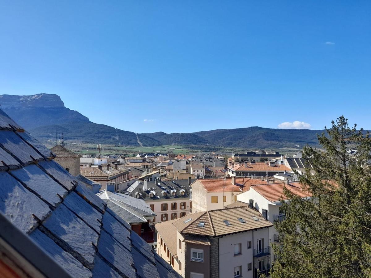 Atico Ciudadela Lägenhet Jaca Exteriör bild